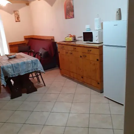 Apartman Casa Daisy *